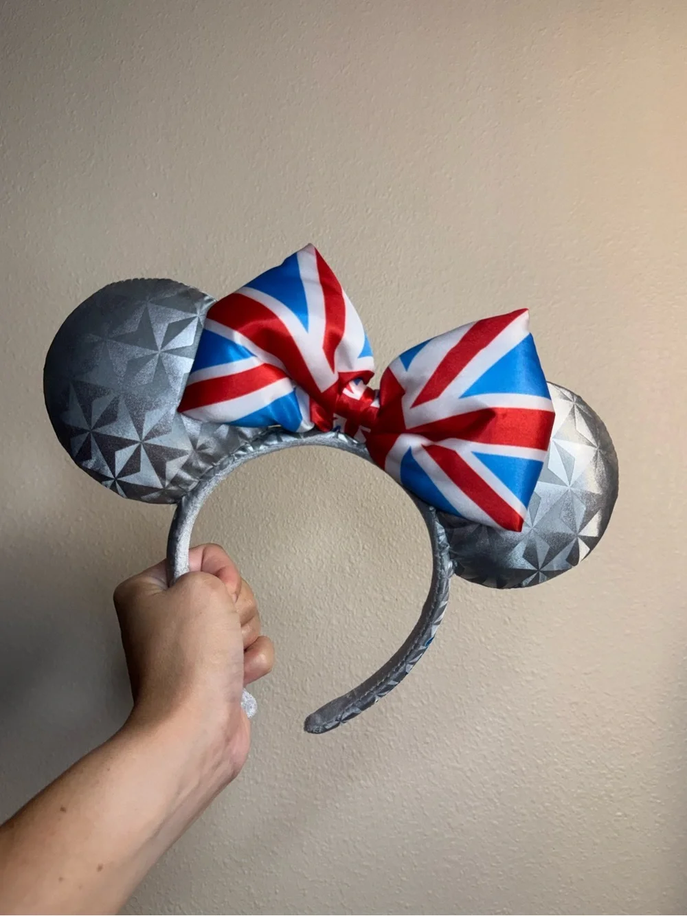 Disney Parks UK Ears - Picture 1 of 3